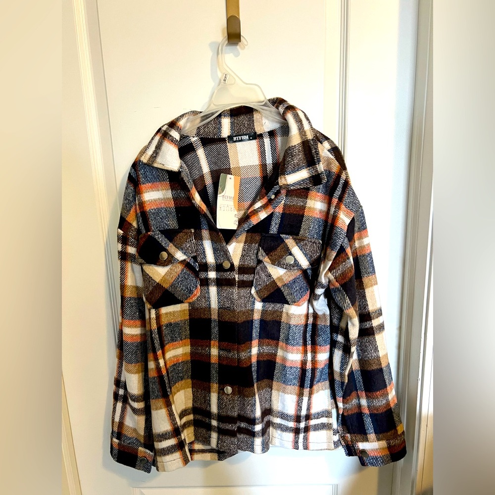 Shaket plaid BTFM. Brand new. Never worn